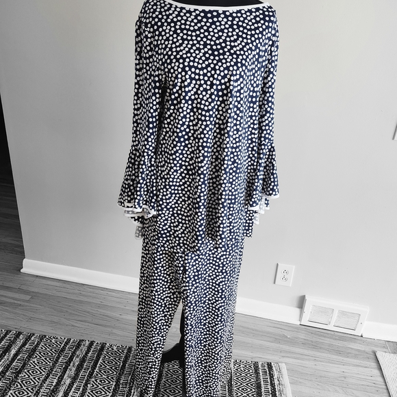 MSK Navy and White Polka Dot Two piece pantsuit